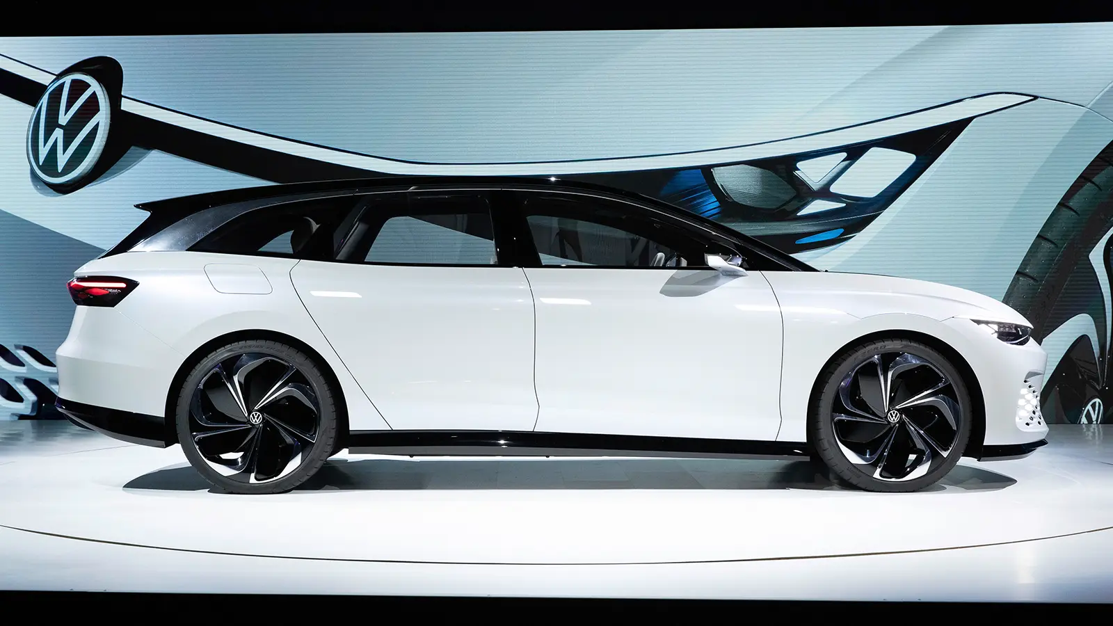 Volkswagen Announces 2024 ID.7 Sedan | GreenCars